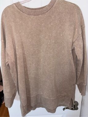 Women’s Washed Taupe Crewneck Sweater